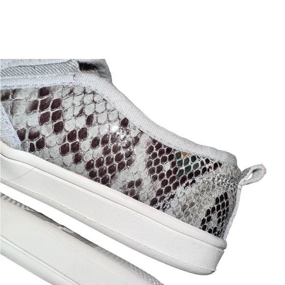 OLD SOLES abby snakeskin slip on shoes girls shoes size 30 or US 13 - Picture 6 of 15